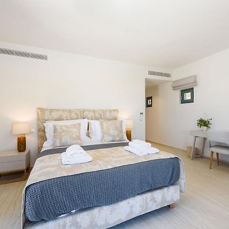 Villa Complex White And Rocks Парос Экстерьер фото