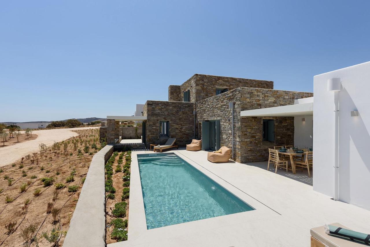 Villa Complex White And Rocks Парос Экстерьер фото
