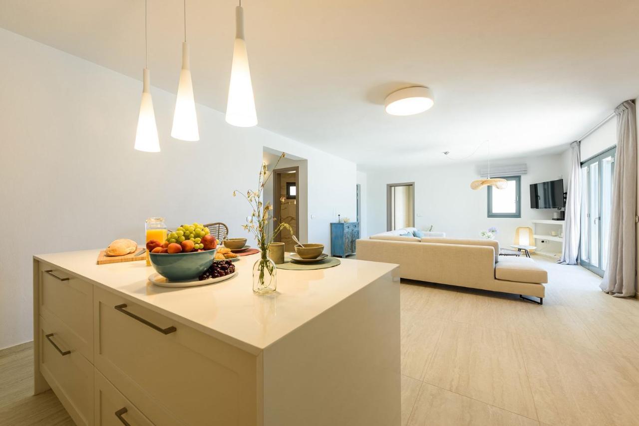 Villa Complex White And Rocks Парос Экстерьер фото