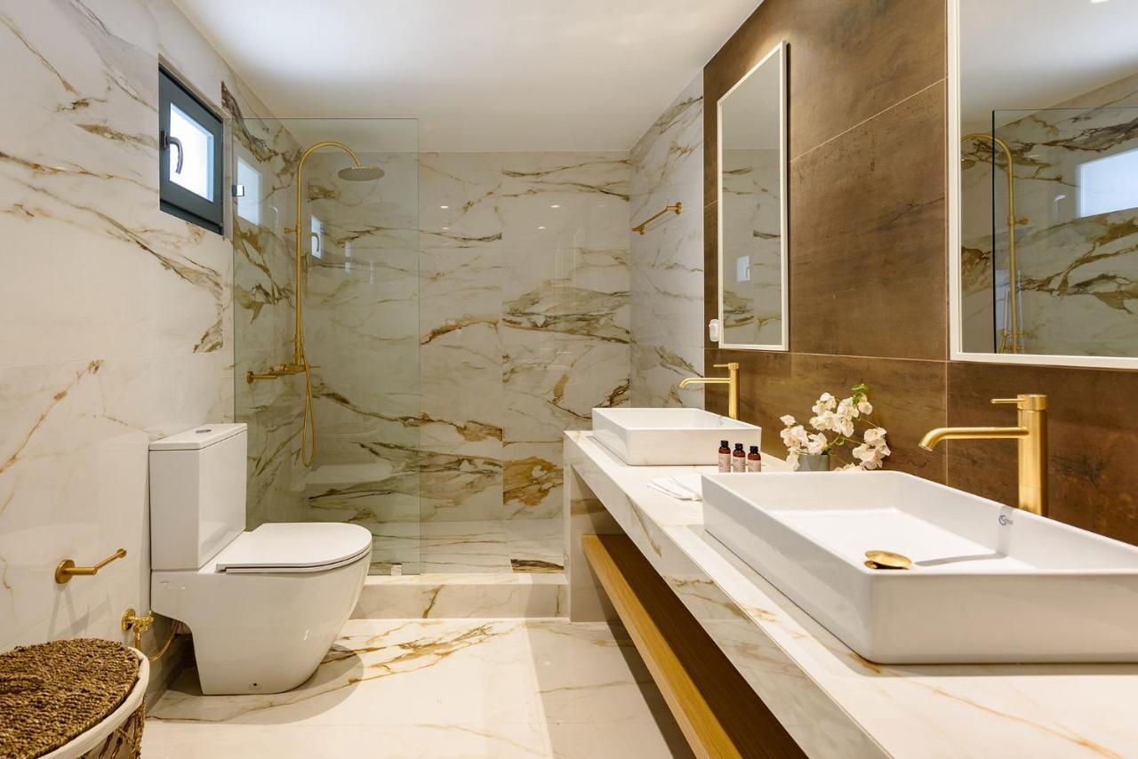 Villa Complex White And Rocks Парос Экстерьер фото